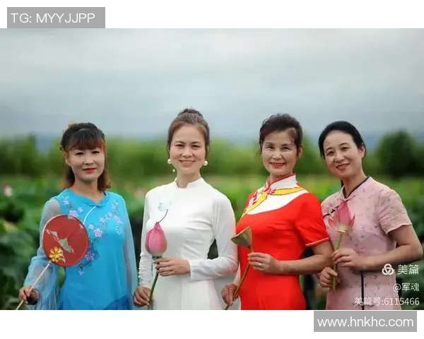 日韩足球明星的妻子们揭晓她们的故事与生活点滴